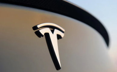 特斯拉新任命 朱曉彤任汽車業務高級副總裁，強化數據處理與存儲支持服務